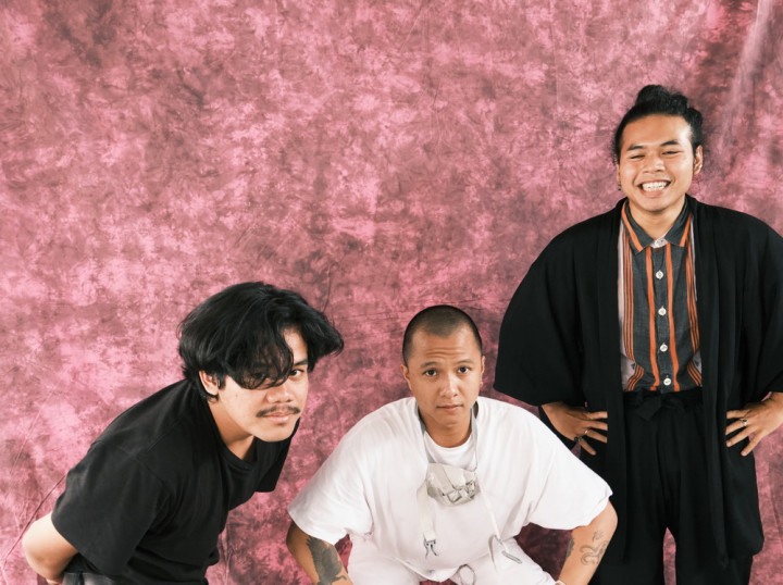 Rollfast Kritik Eksploitasi Pariwisata Bali lewat Lagu Garatuba