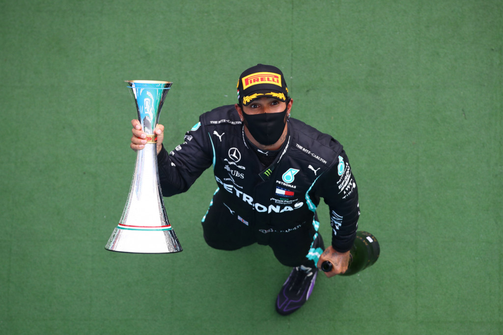 Lewis Hamilton Juara F1 GP Hungaria
