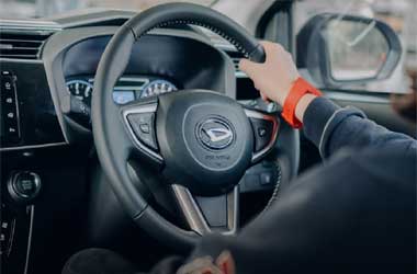 3 Trik Berkendara Aman di Era New Normal