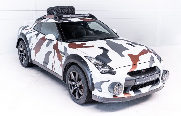 Mengajak Godzilla ke Jalur Offroad