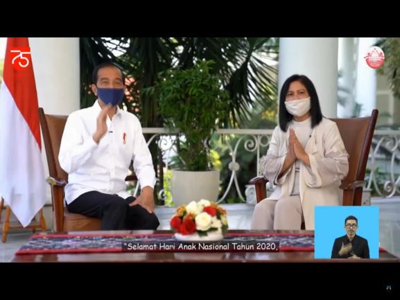 Jokowi:  Senyum Anak Indonesia Buat Saya Semangat Bekerja