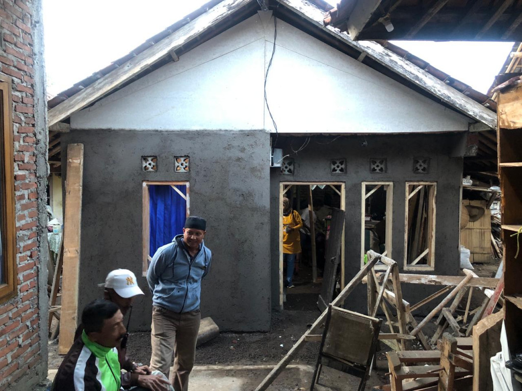 Perbaikan kualitas rumah di Kabupaten Bandung. Foto: Kementerian PUPR