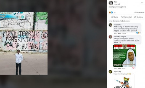 Cek Fakta Foto Jokowi Dengan Latar Belakang Tulisan Karya Terbaik Pemeri