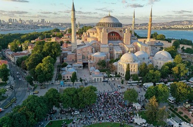 Turki Terbitkan Buku Masjid Hagia Sophia