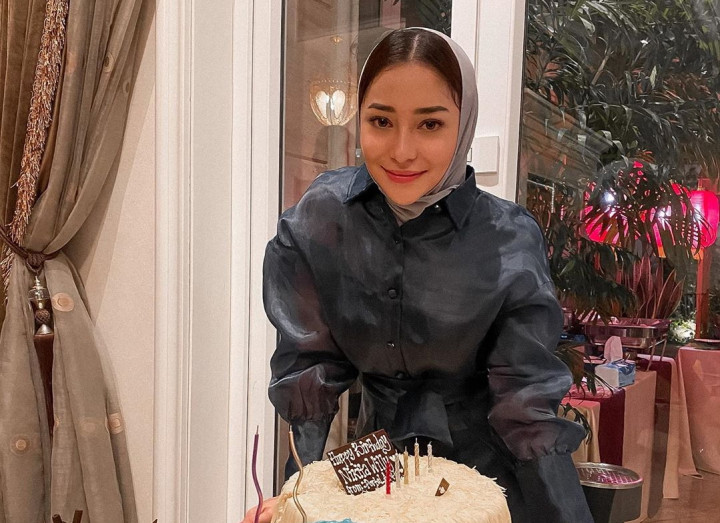 Nikita Willy dan Indra Priawan Resmi Bertunangan Hari Ini