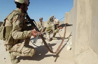 Rentetan Ledakan Guncang Pangkalan Militer di Baghdad