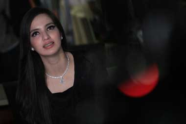 Tak Tahu Bentuk Markisa, Nia Ramadhani Viral