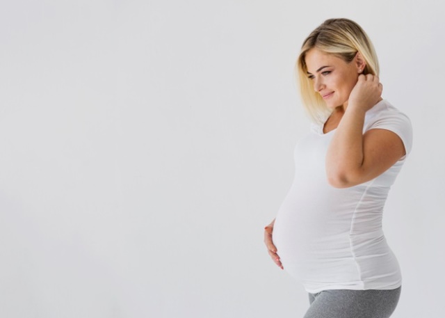 Tips Atasi Keinginan Buang Air Kecil Selama Hamil