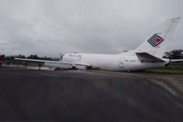 Trigana Air Tergelincir di Bandara Wamena