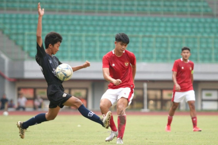 Timnas U-16 Dapat Pelajaran dari Bina Taruna U-18