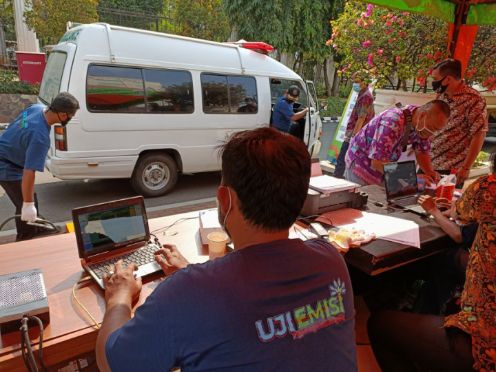 Kendaraan Sudin Lingkungan Hidup Jakpus Tak Lulus Uji Emisi