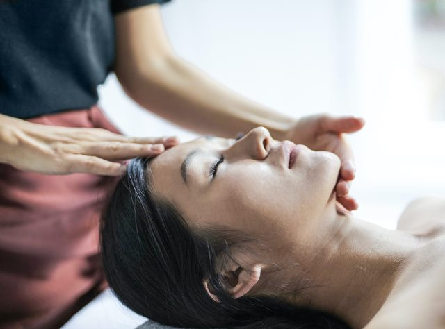 Apakah Pergi ke Panti Pijat atau Spa Aman di Tengah Pandemi Covid-19?