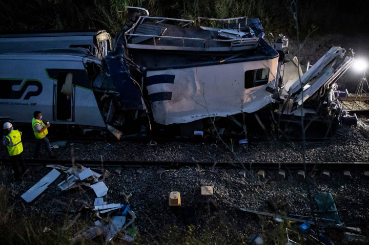 Dua Tewas Dalam Tabrakan Kereta Api di Portugal
