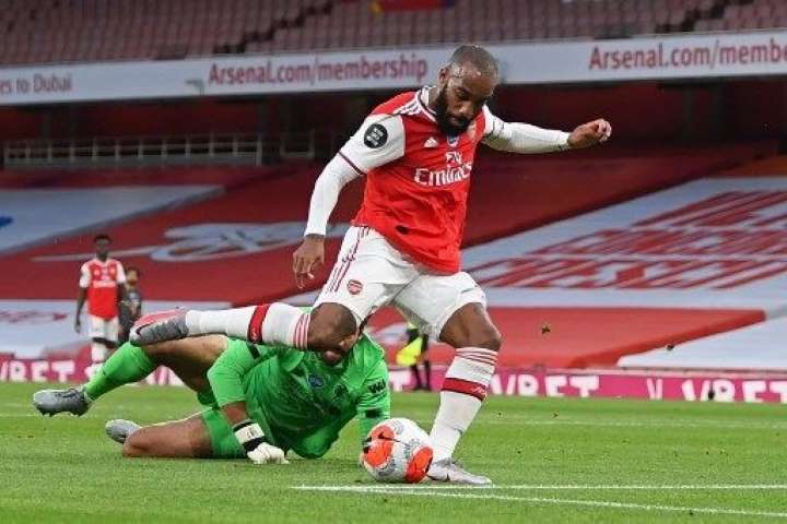Lacazette Belum Bahas Masa Depan dengan Arsenal