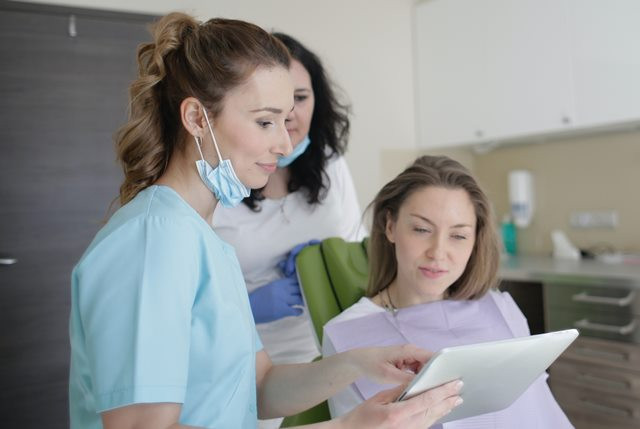 Apakah Teknik PCNL Bisa Menghilangkan Batu Tanduk Rusa Ginjal?