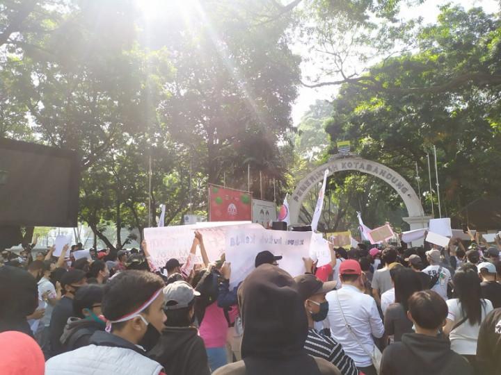 Pemkot Bandung Belum Izinkan Hiburan Malam Beroperasi