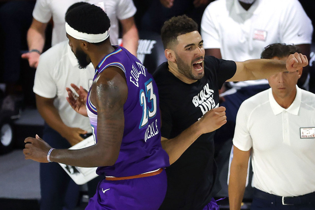 Jazz Kalahkan Grizzlies 124-115