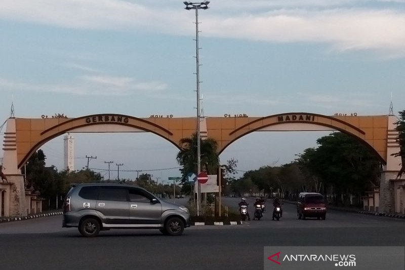 Gerbang Madani Kabupaten Penajam Paser Utara, Kalimantan Timur (Foto: ANTARA/Novi Abdi)