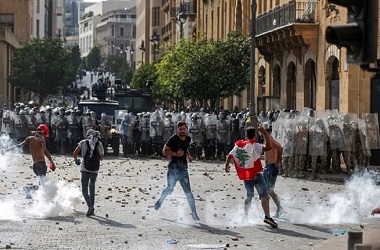 Empat Anggota Parlemen Lebanon Mundur di Tengah Demo