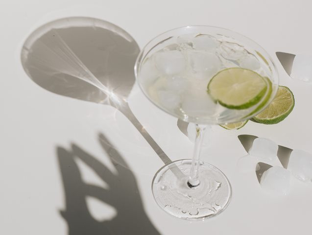 Seberapa Berbahaya Konsumsi Alkohol dalam Keadaan Perut Kosong?