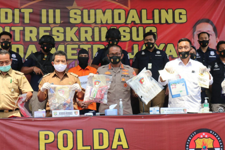 Praktik Dokter Gigi Ilegal di Bekasi Dibongkar