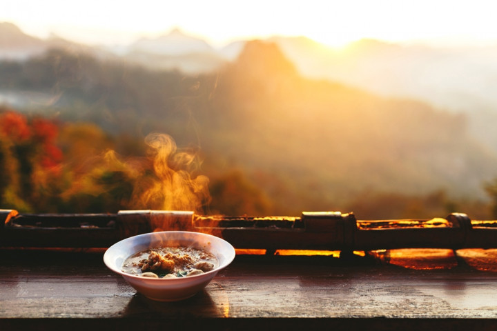 Tips Konsumsi Mi Instan saat Naik Gunung