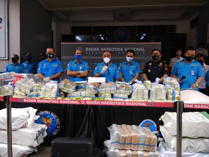 BNN Ungkap Pengiriman Narkoba Berkedok Logistik Pangan