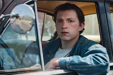 Tom Holland dan Robert Pattinson Tampil Gahar di Trailer Film Baru