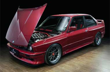 BMW M3 E30 1990 Tampil Gaul