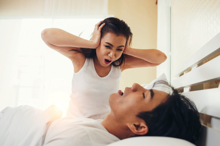 7 Cara Mudah Tangani Mendengkur atau Ngorok