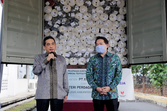 Mendag Lepas Ekspor Produk Tekstil