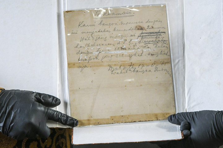 Naskah Konsep Teks Proklamasi Soekarno akan Dipamerkan di Istana