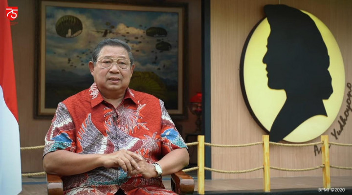 SBY Saksikan Upacara HUT RI dari Cikeas