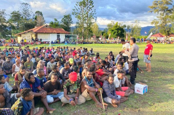 23 Terluka dalam Kericuhan Antarsuporter Bola di Jayawijaya