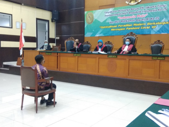 Sidang Penjual Ponsel Ilegal Putra Siregar Kembali Dilanjutkan