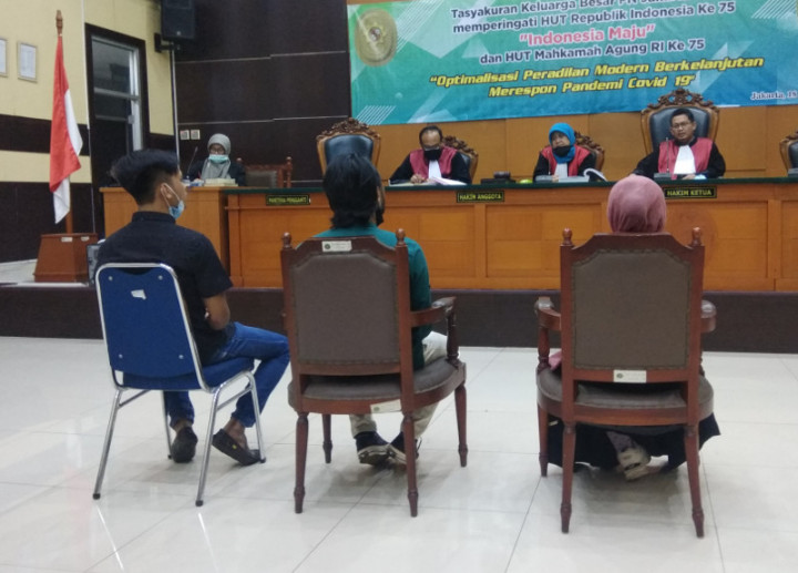 Karyawan Putra Siregar Tak Tahu Asal Barang yang Dijual