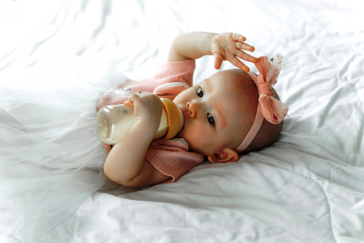 Risiko Memberikan Susu yang Dipanaskan pada Bayi