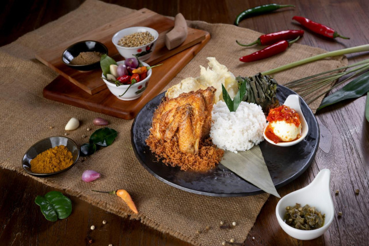 Mandeh, Restoran Padang Modern Berkualitas Bintang 5