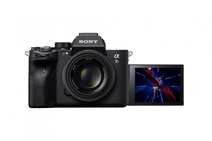 Sony Permudah Penggunaan Kamera Digital sebagai Webcam