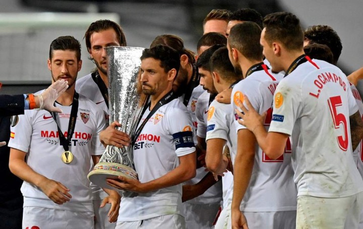 Navas Dedikasikan Gelar Liga Europa untuk Mendiang Reyes dan Puerta