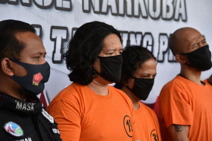 Polisi Dalami Keterlibatan Pelaku Lain di Kasus Narkoba Drummer J-Rocks