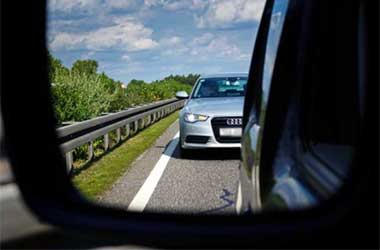 Waspada, Blind Spot Jadi Salah Satu Faktor Penyebab Kecelakaan
