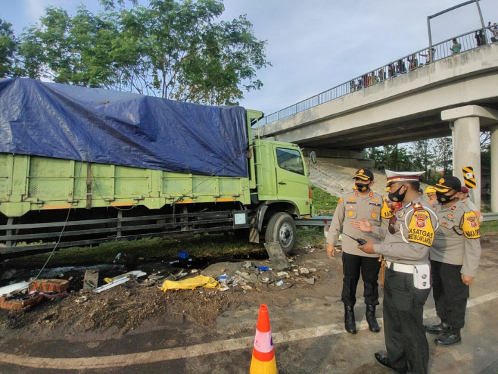 Korban Tewas Kecelakaan di Tol Cipali Penumpang Bus Widia
