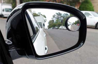 Ini Jenis Spion yang Bisa Intip Area Blind Spot