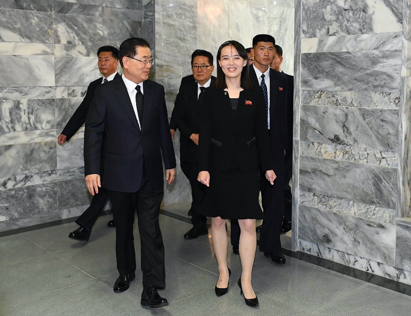 Kim Yo-jong kembali diperhitungkan sebagai pengganti Kim Jong-un. Foto: AFP