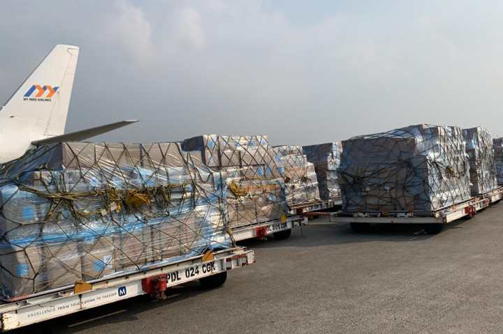 Satgas Covid-19 Kirim Bantuan Alat Kesehatan ke Aceh