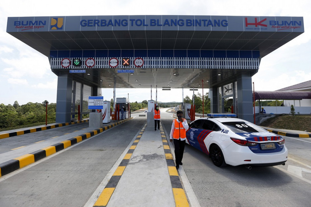 Jokowi Resmikan Tol  Blang Bintang Indrapuri di Aceh  