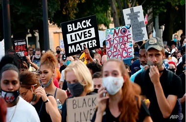 Keluarga Jacob Blake Serukan Unjuk Rasa Damai