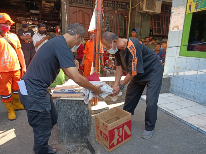 Warga Kampung Rawa Digegerkan Penemuan Mayat Bayi