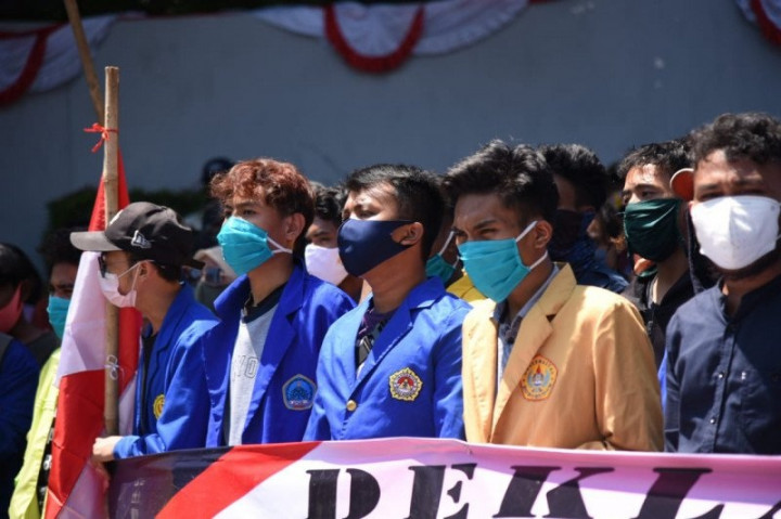 Ratusan Mahasiswa Dukung Kebijakan Pemerintah